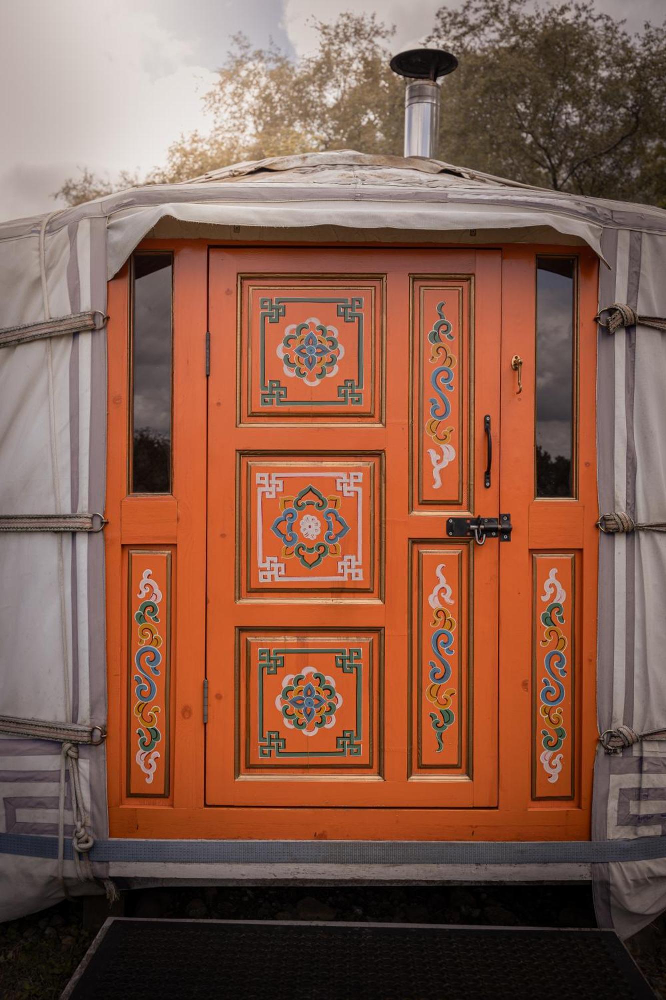 Hotel Gilfach Gower Farm Luxury Yurt With Hot Tub Ammanford Exterior foto